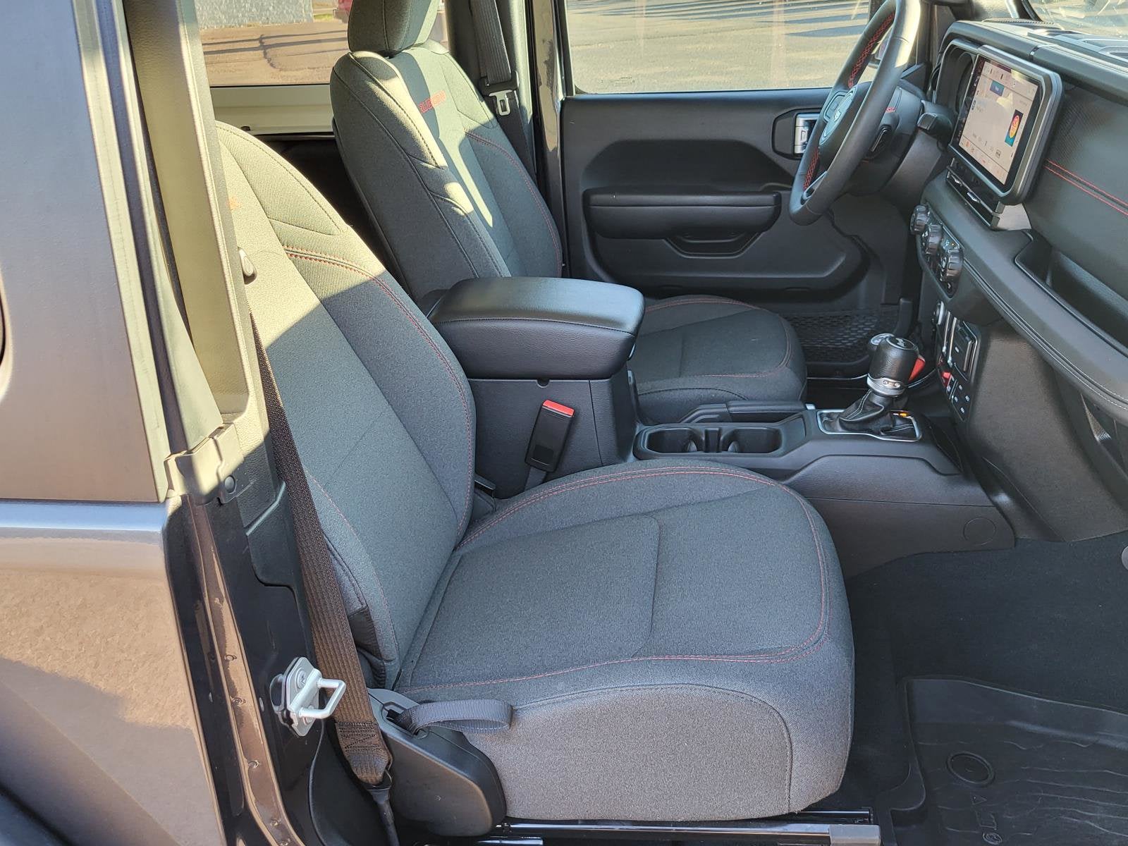 2024 Jeep Wrangler 2-Door Rubicon 4x4