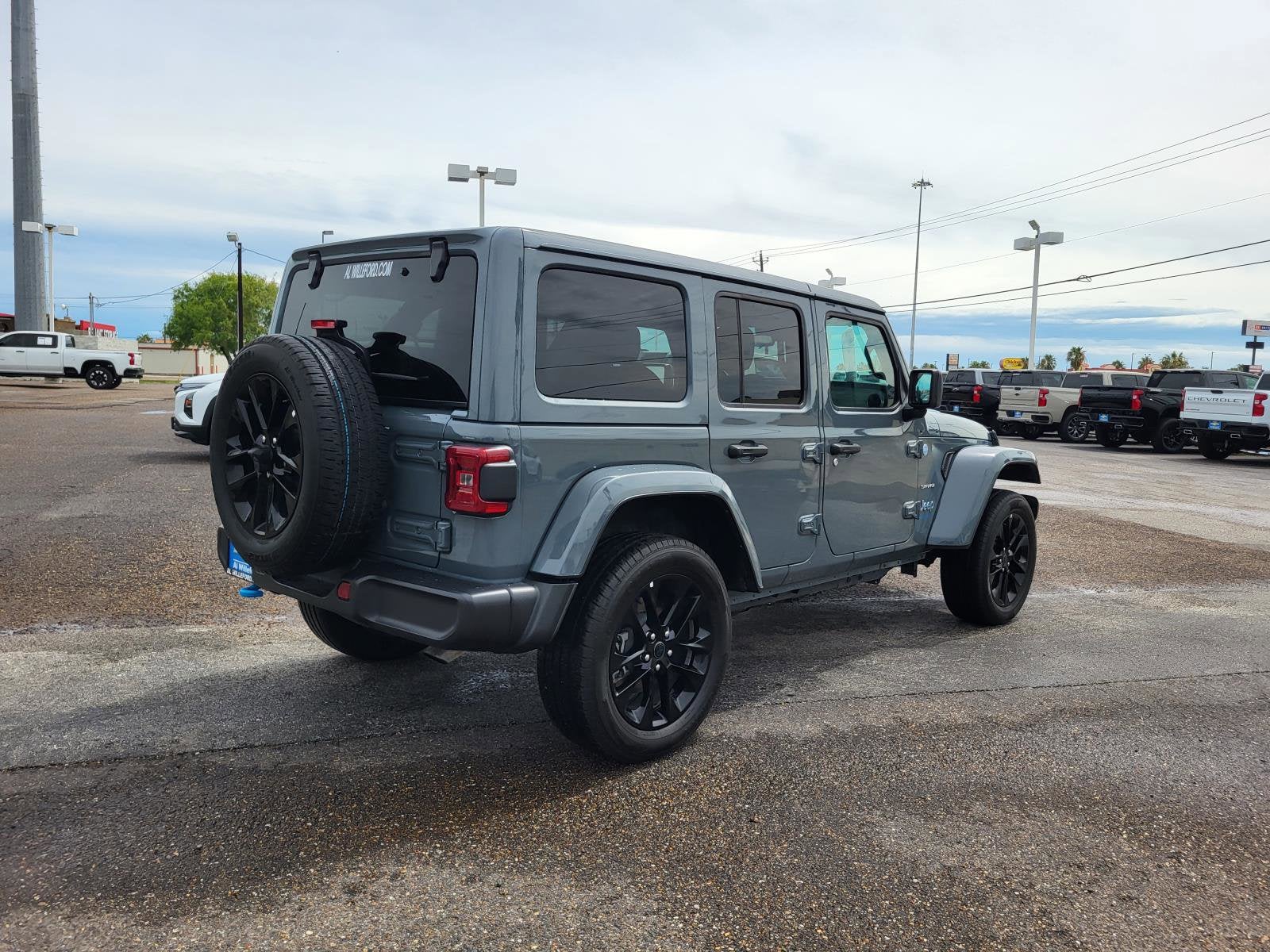 2024 Jeep Wrangler 4xe Sahara