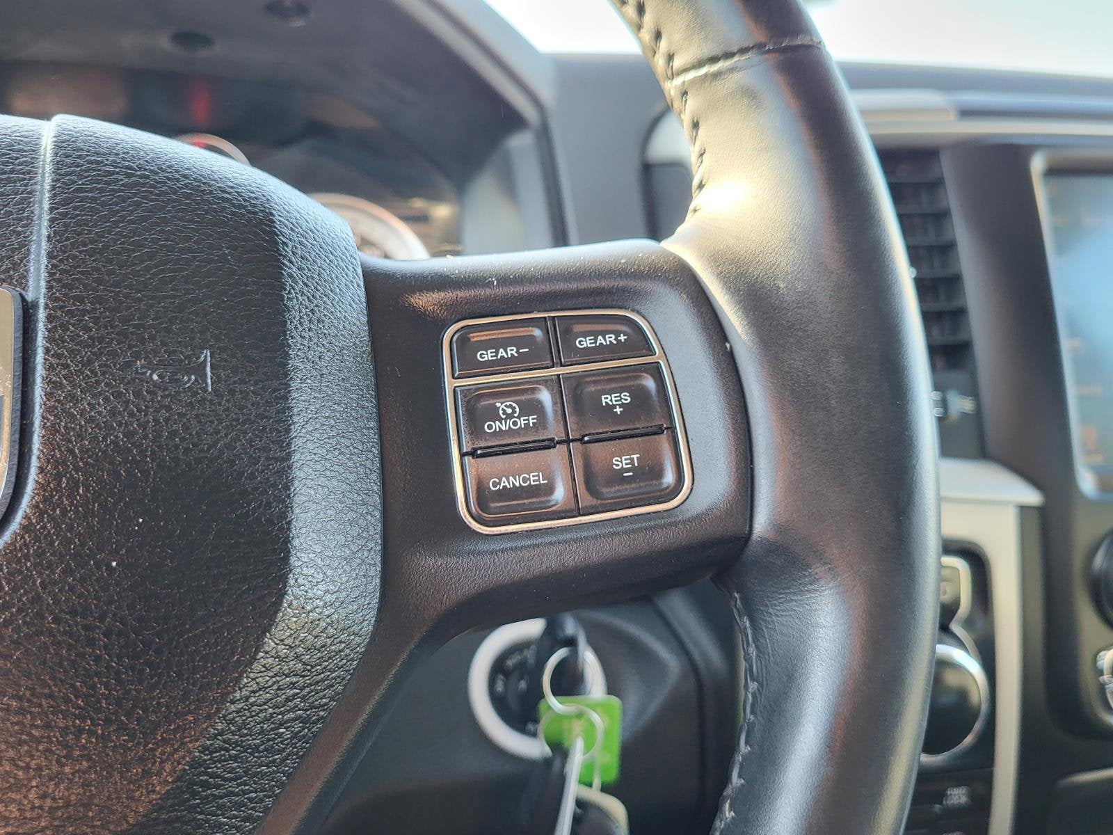 2017 RAM 1500 Big Horn Crew Cab 4x4 5'7" Box