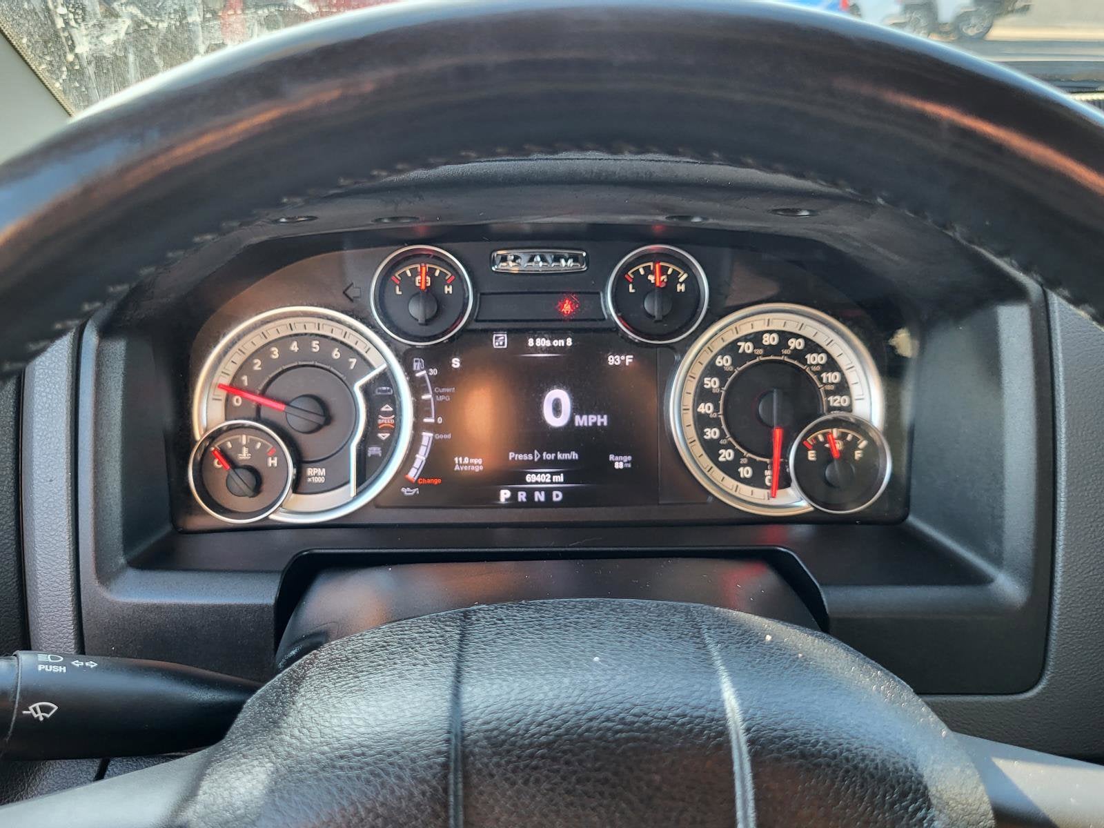 2017 RAM 1500 Big Horn Crew Cab 4x4 5'7" Box