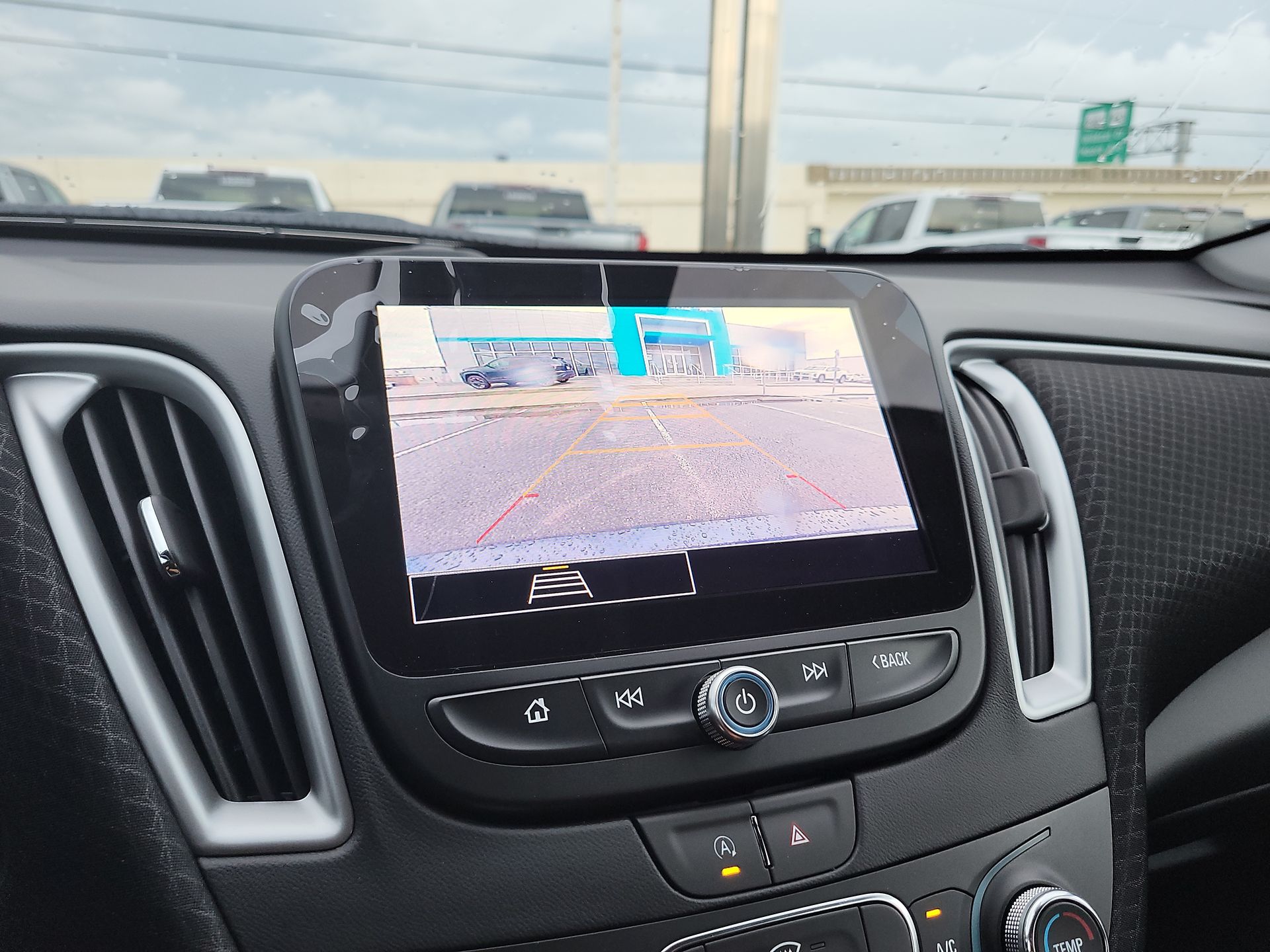 2025 Chevrolet Malibu LS