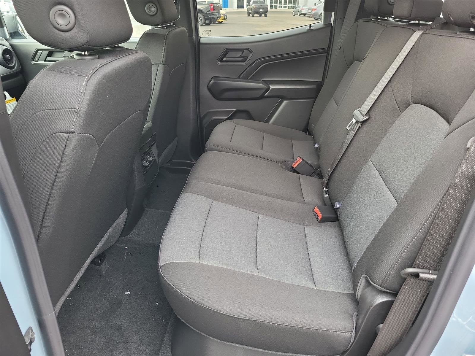 2025 Chevrolet Colorado WT/LT