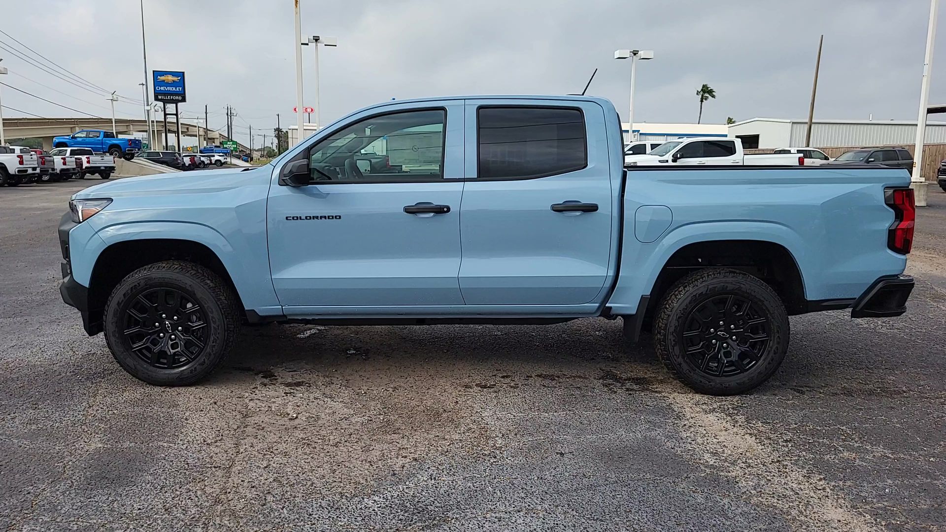 2025 Chevrolet Colorado WT/LT