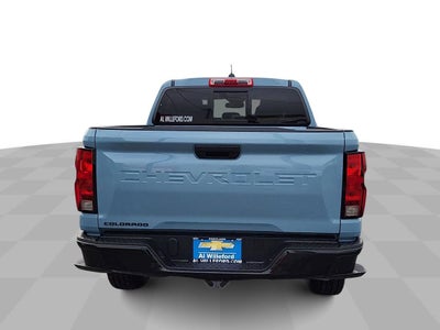 2025 Chevrolet Colorado WT/LT