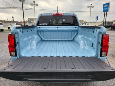 2025 Chevrolet Colorado WT/LT