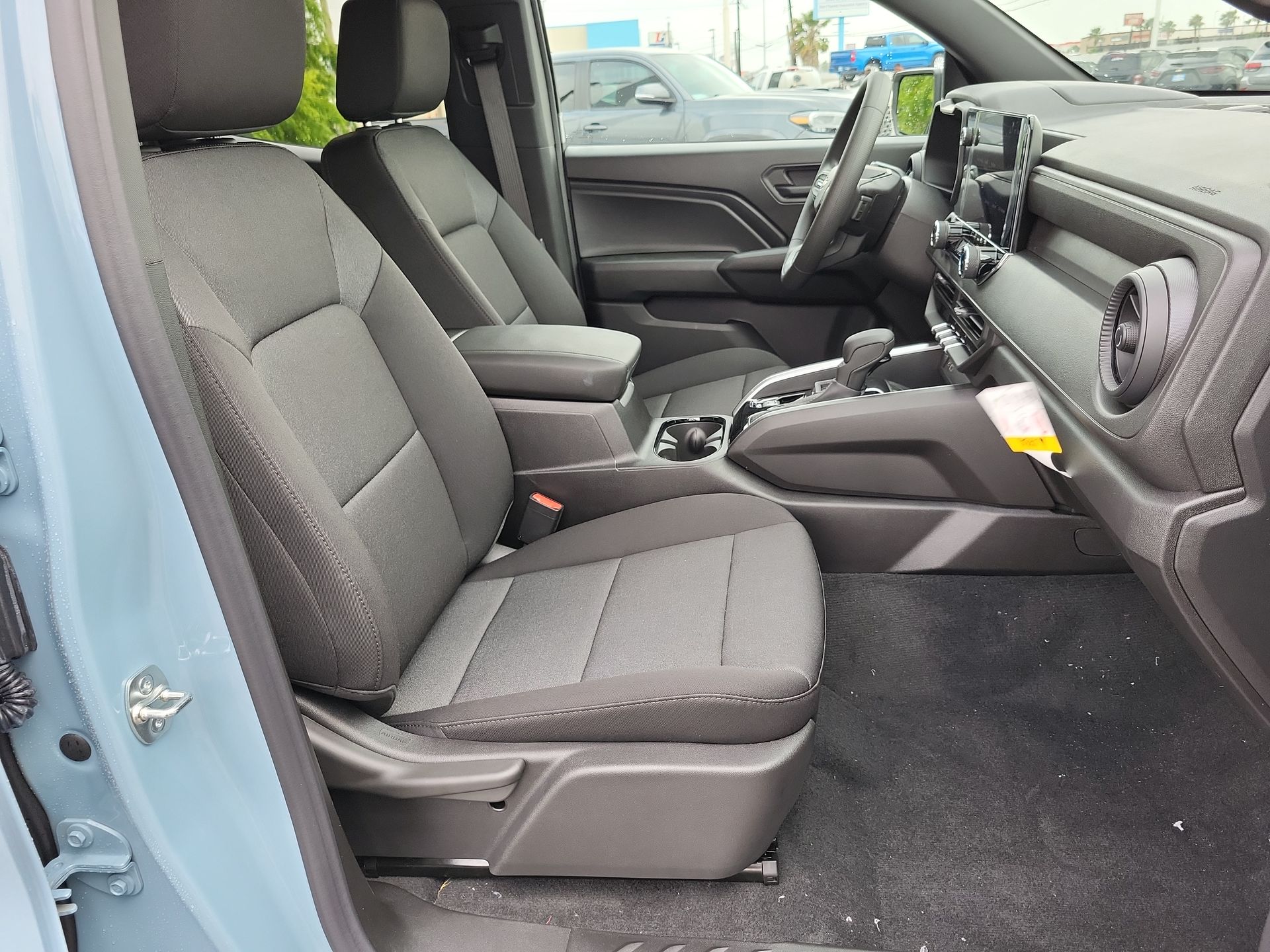 2025 Chevrolet Colorado WT/LT