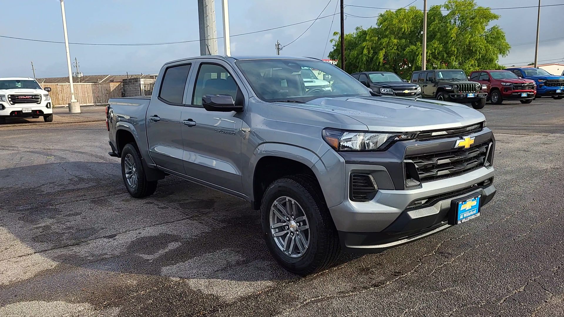 2025 Chevrolet Colorado WT/LT