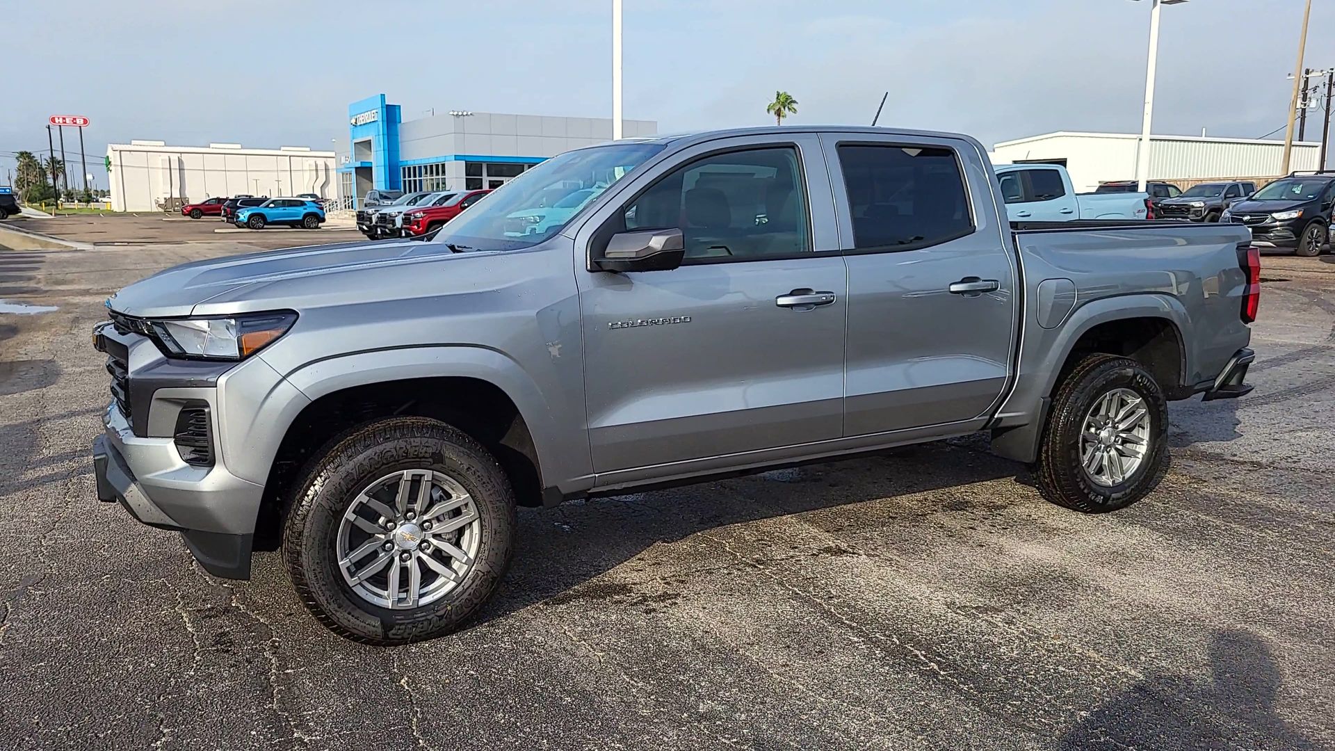 2025 Chevrolet Colorado WT/LT