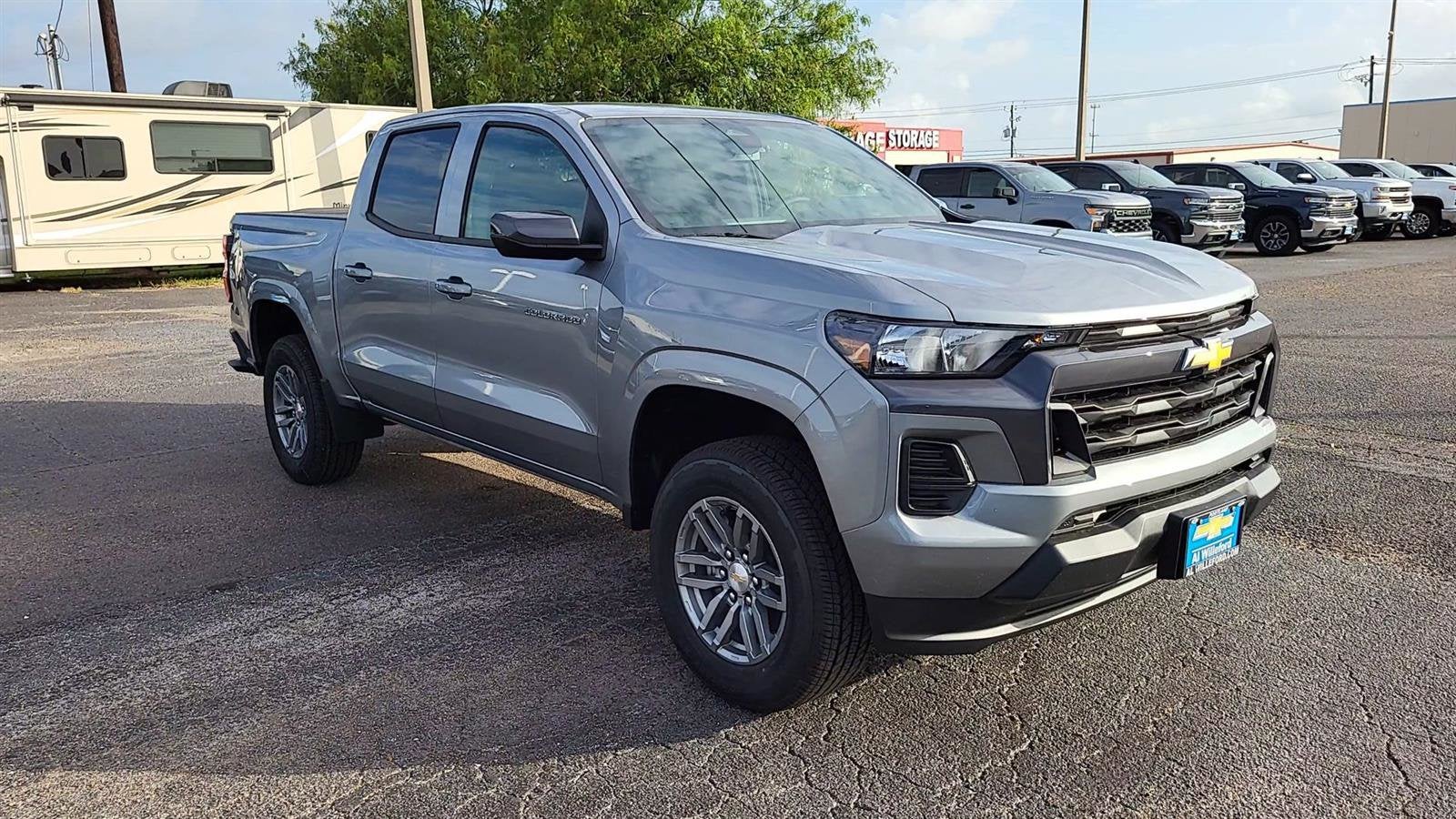 2025 Chevrolet Colorado WT/LT