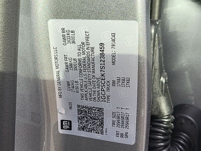 2025 Chevrolet Colorado WT/LT