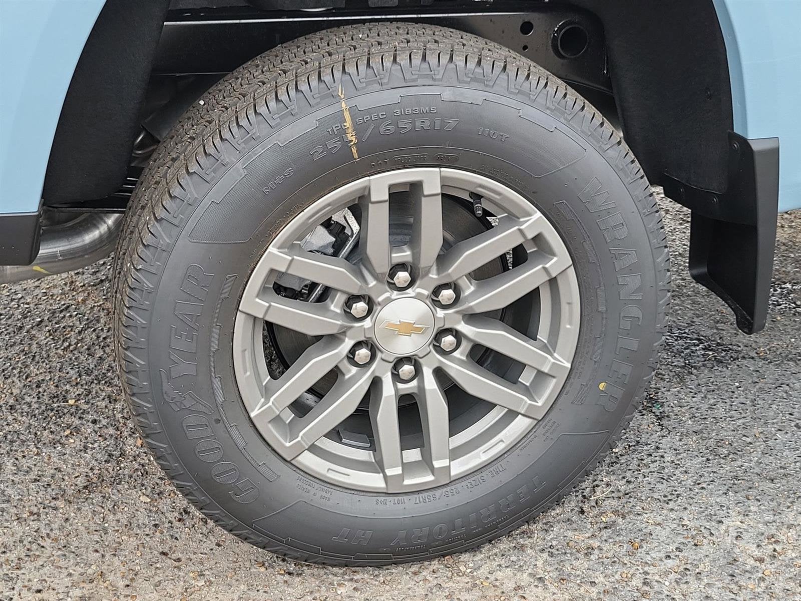 2025 Chevrolet Colorado WT/LT