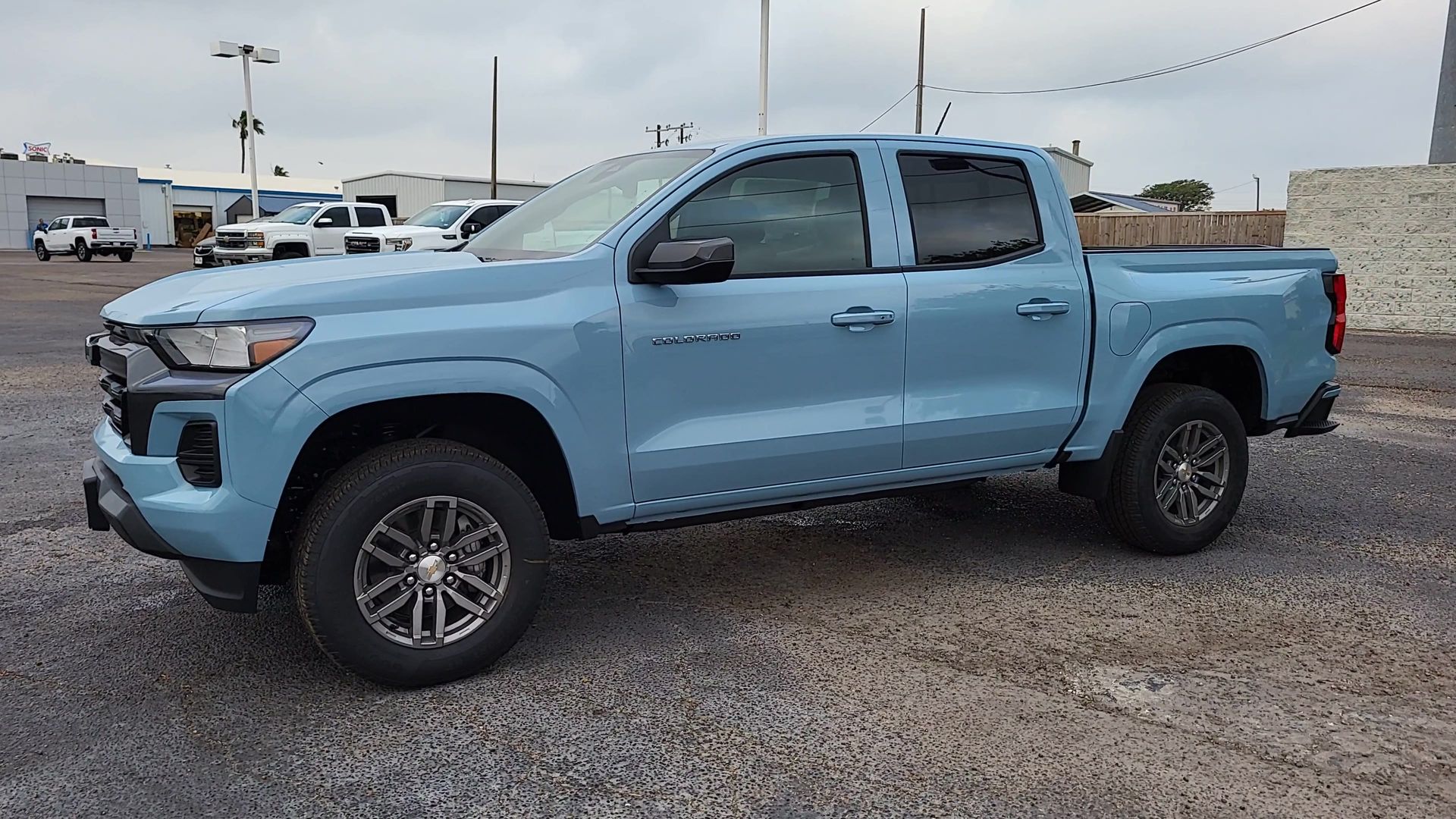 2025 Chevrolet Colorado WT/LT