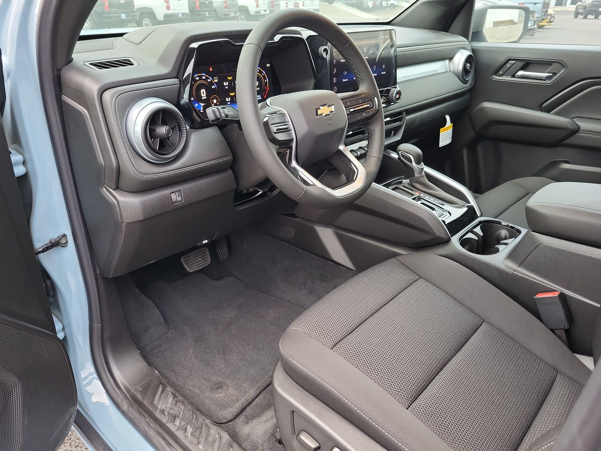 2025 Chevrolet Colorado WT/LT