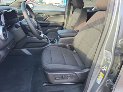 2025 Chevrolet Colorado WT/LT