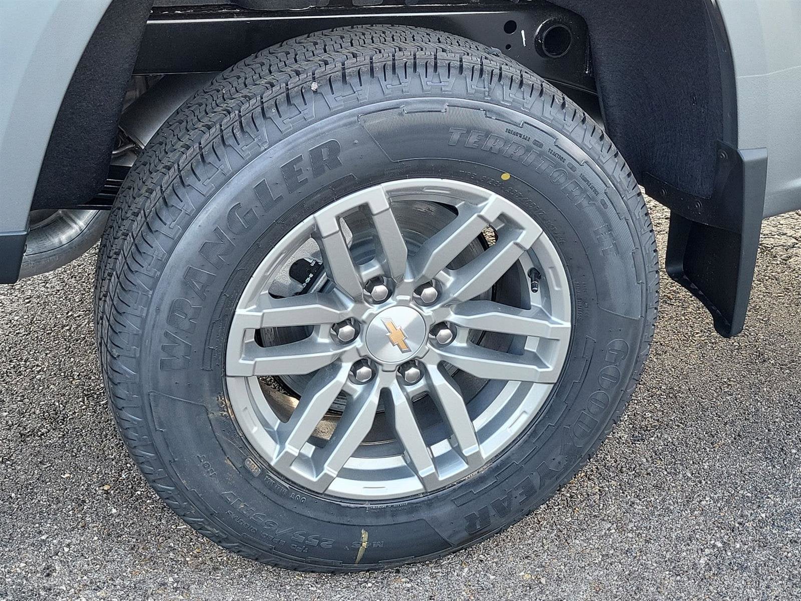 2025 Chevrolet Colorado WT/LT