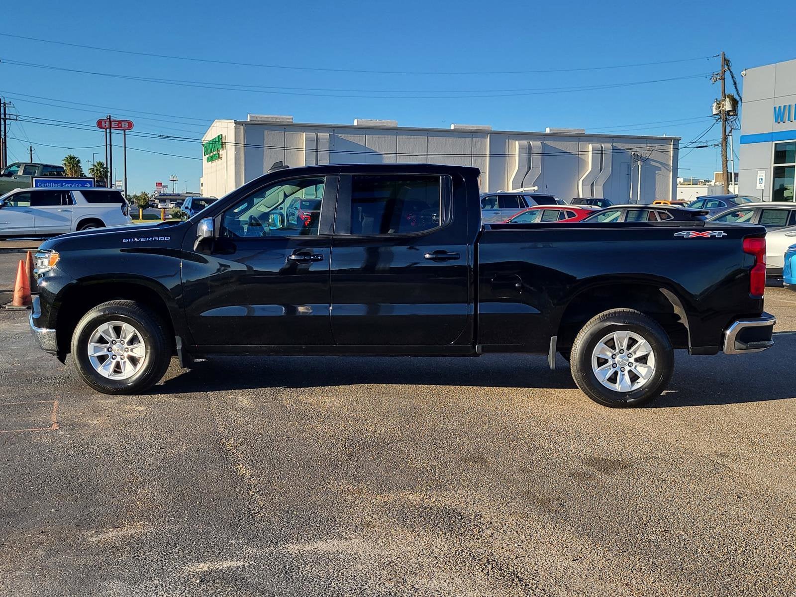 2023 Chevrolet Silverado 1500 LT