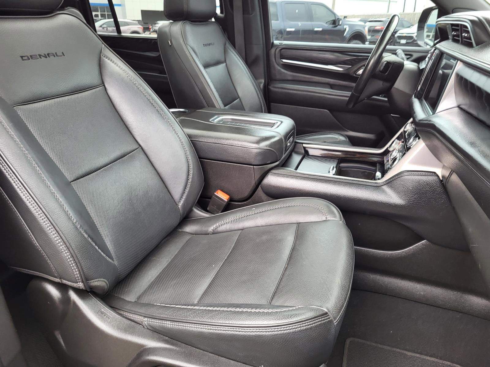 2022 GMC Yukon XL Denali