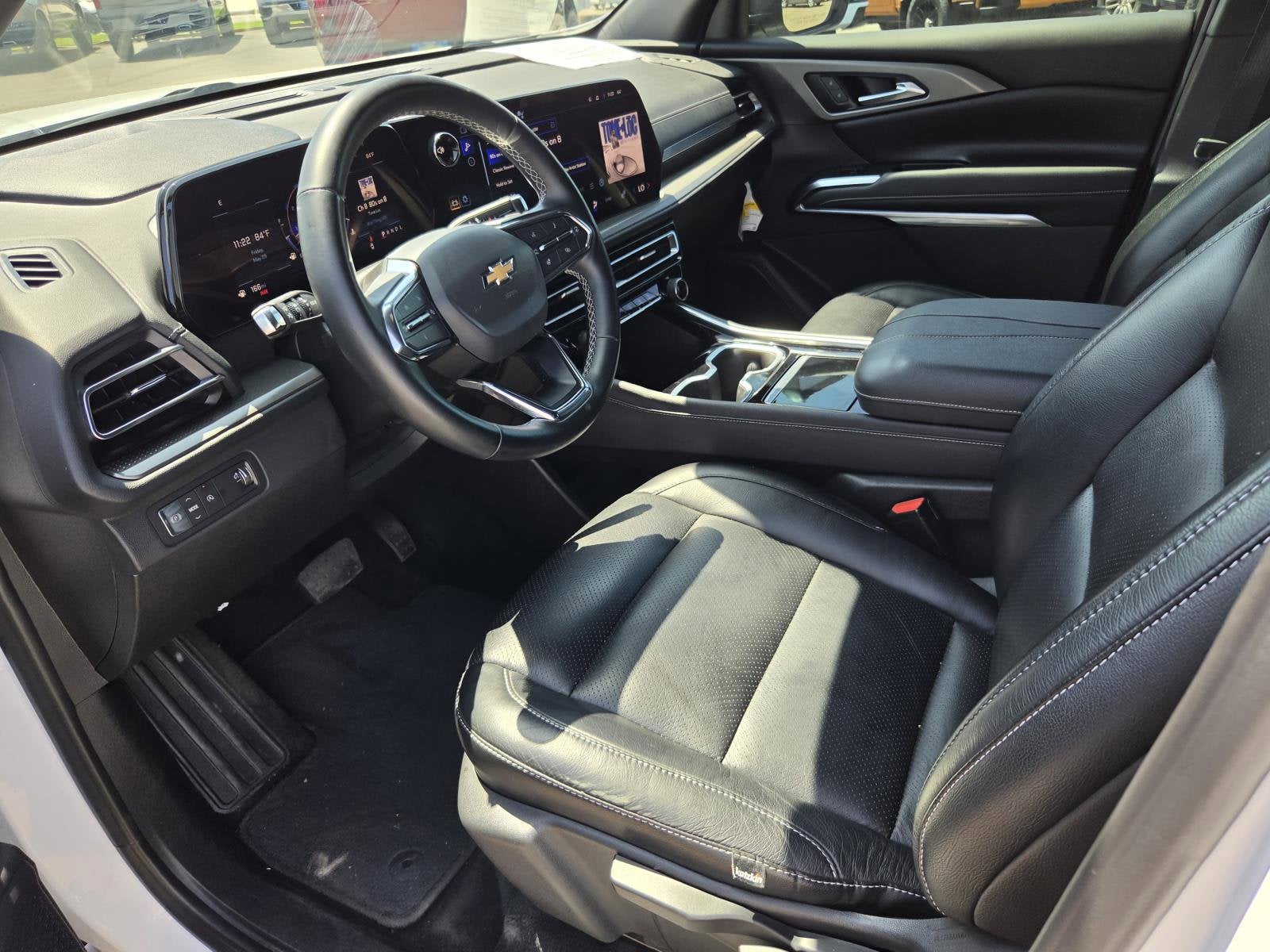 2024 Chevrolet Traverse LS