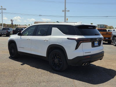 2024 Chevrolet Traverse LS