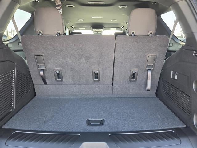 2027 Chevrolet Tahoe LS