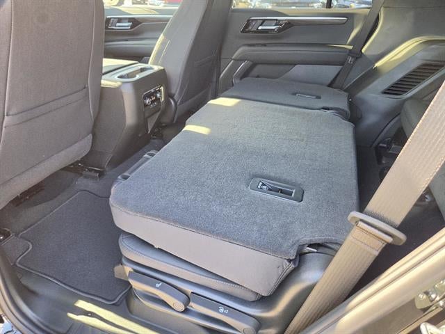 2027 Chevrolet Tahoe LS