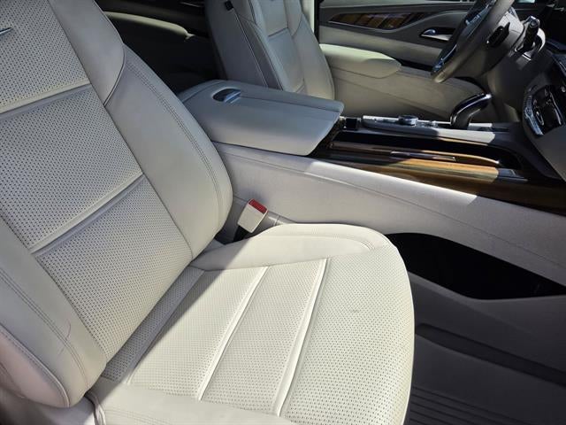 2022 Cadillac Escalade Premium Luxury Platinum