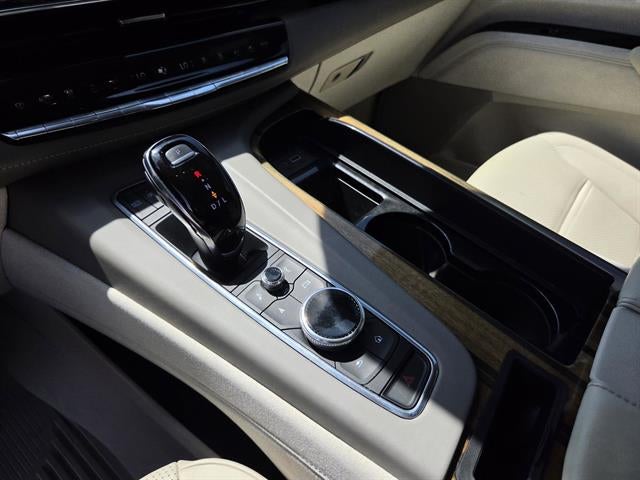 2022 Cadillac Escalade Premium Luxury Platinum