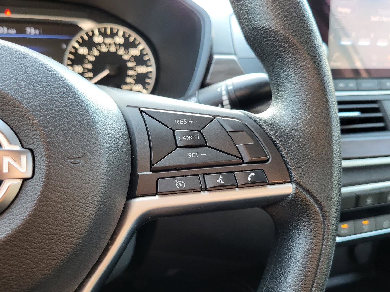 2023 Nissan Altima SV FWD