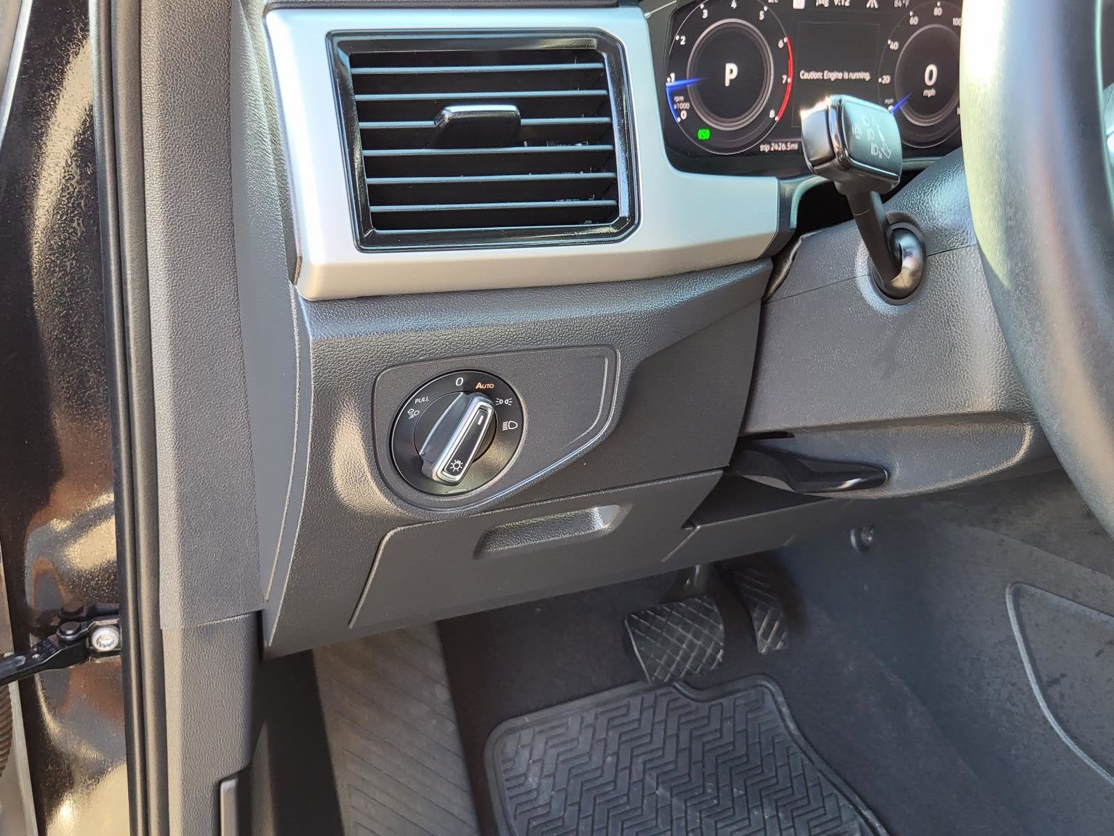 2022 Volkswagen Atlas Cross Sport 3.6L V6 SEL