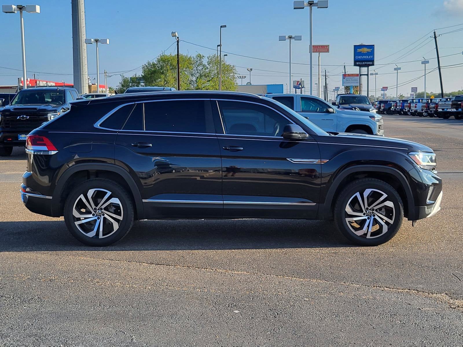 2022 Volkswagen Atlas Cross Sport 3.6L V6 SEL