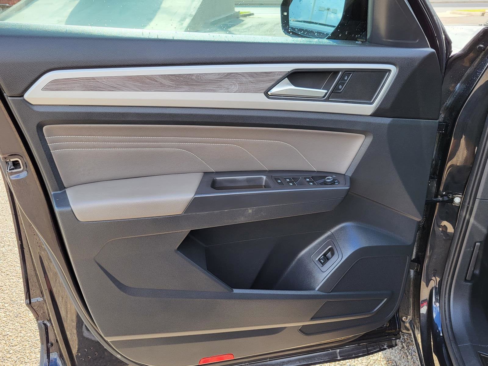 2023 Volkswagen Atlas Cross Sport 3.6L V6 SE w/Technology