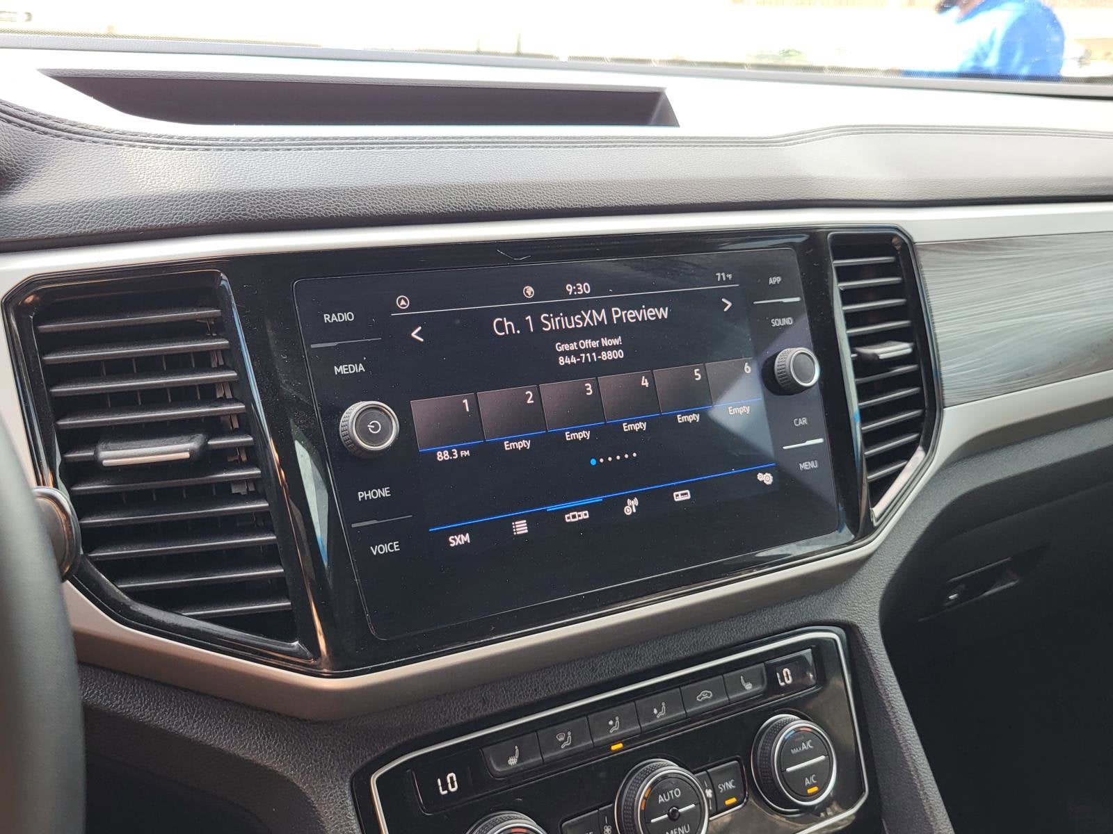 2023 Volkswagen Atlas Cross Sport 3.6L V6 SE w/Technology