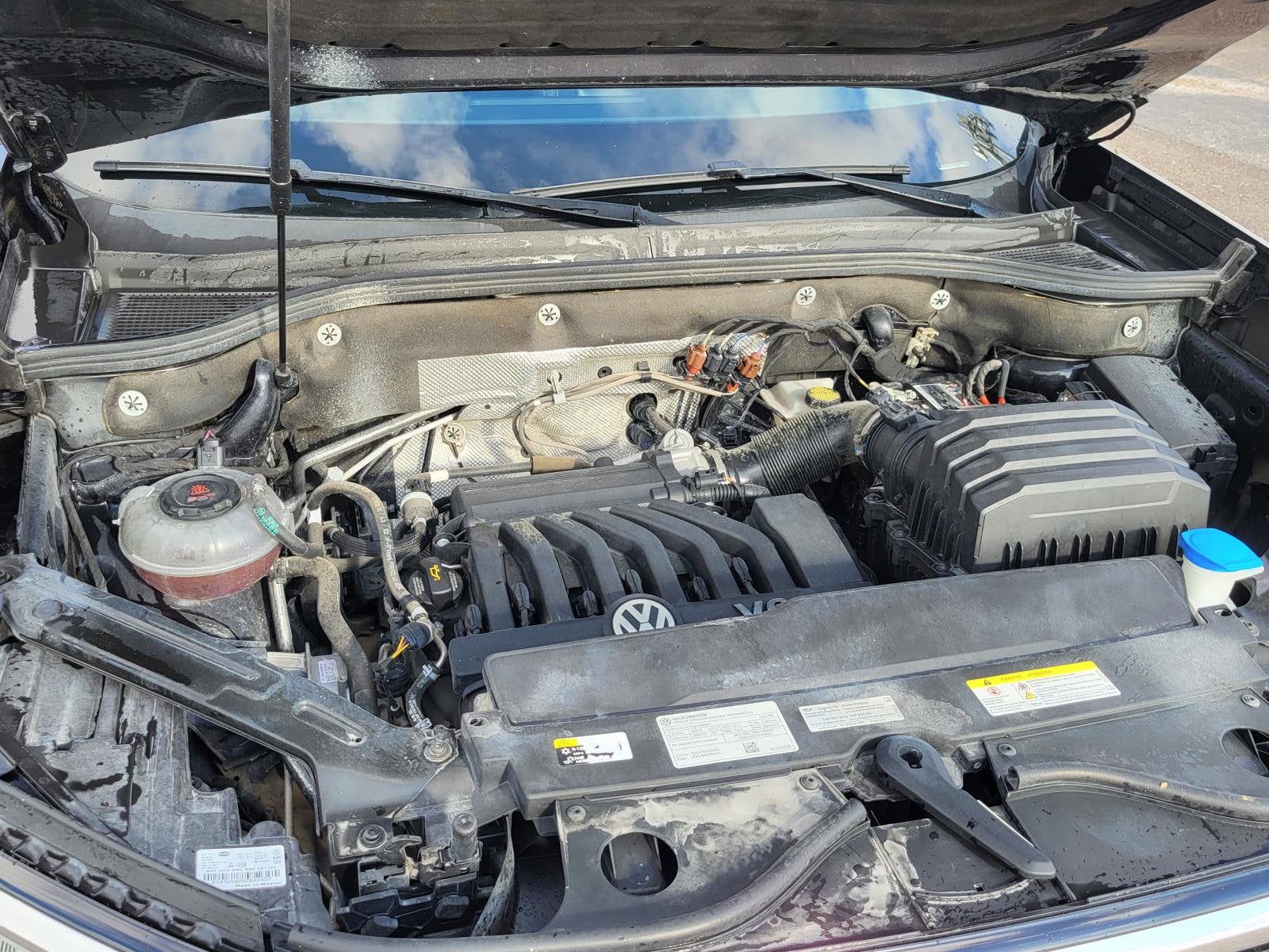 2023 Volkswagen Atlas Cross Sport 3.6L V6 SE w/Technology