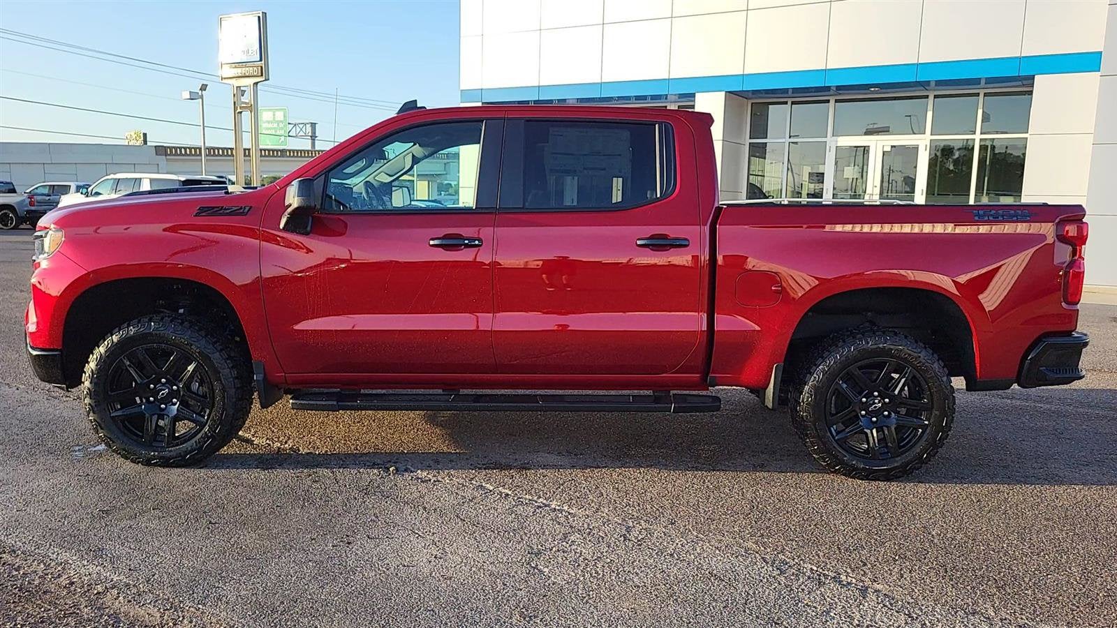 2025 Chevrolet Silverado 1500 LT Trail Boss