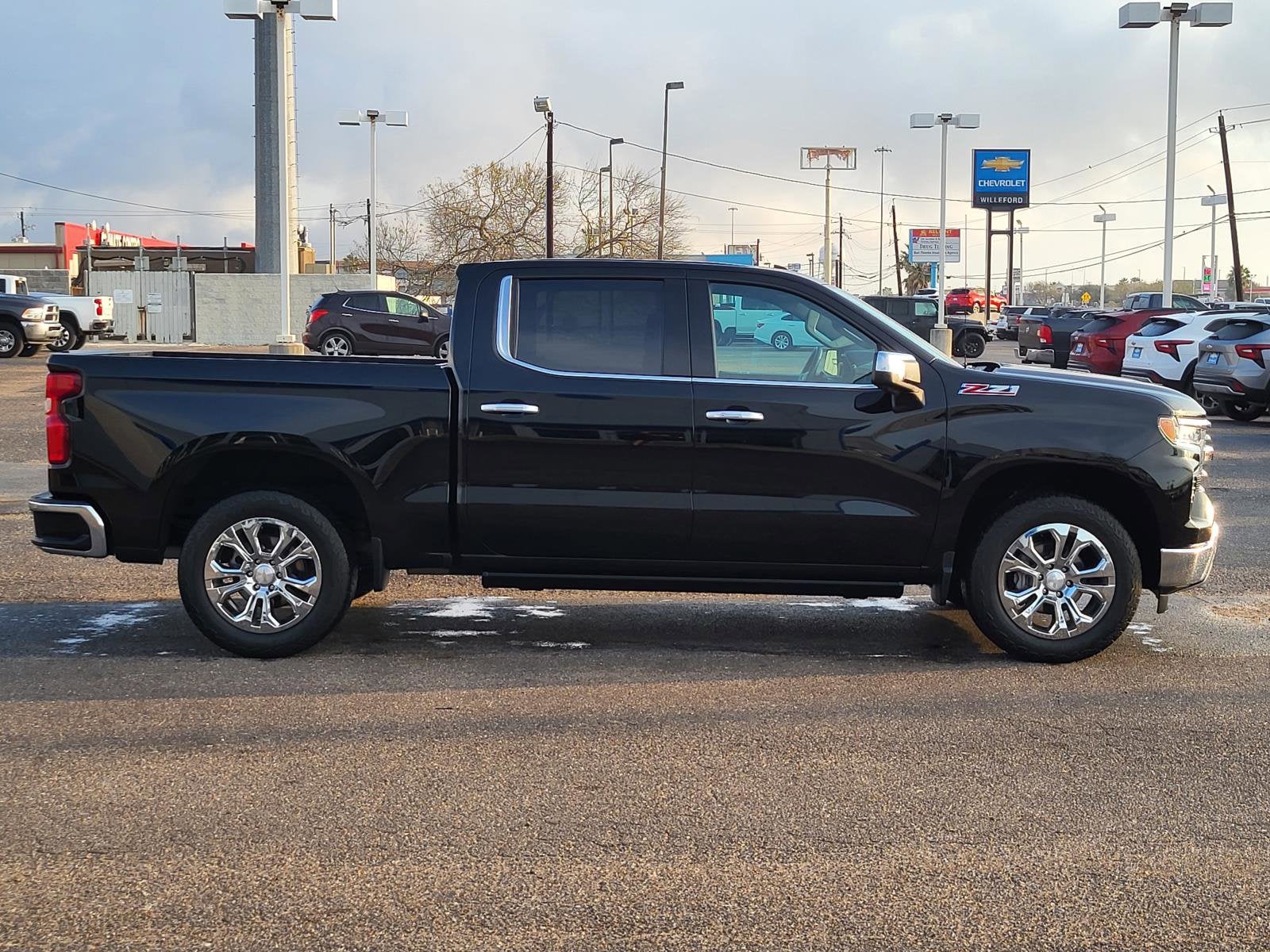 2024 Chevrolet Silverado 1500 LTZ