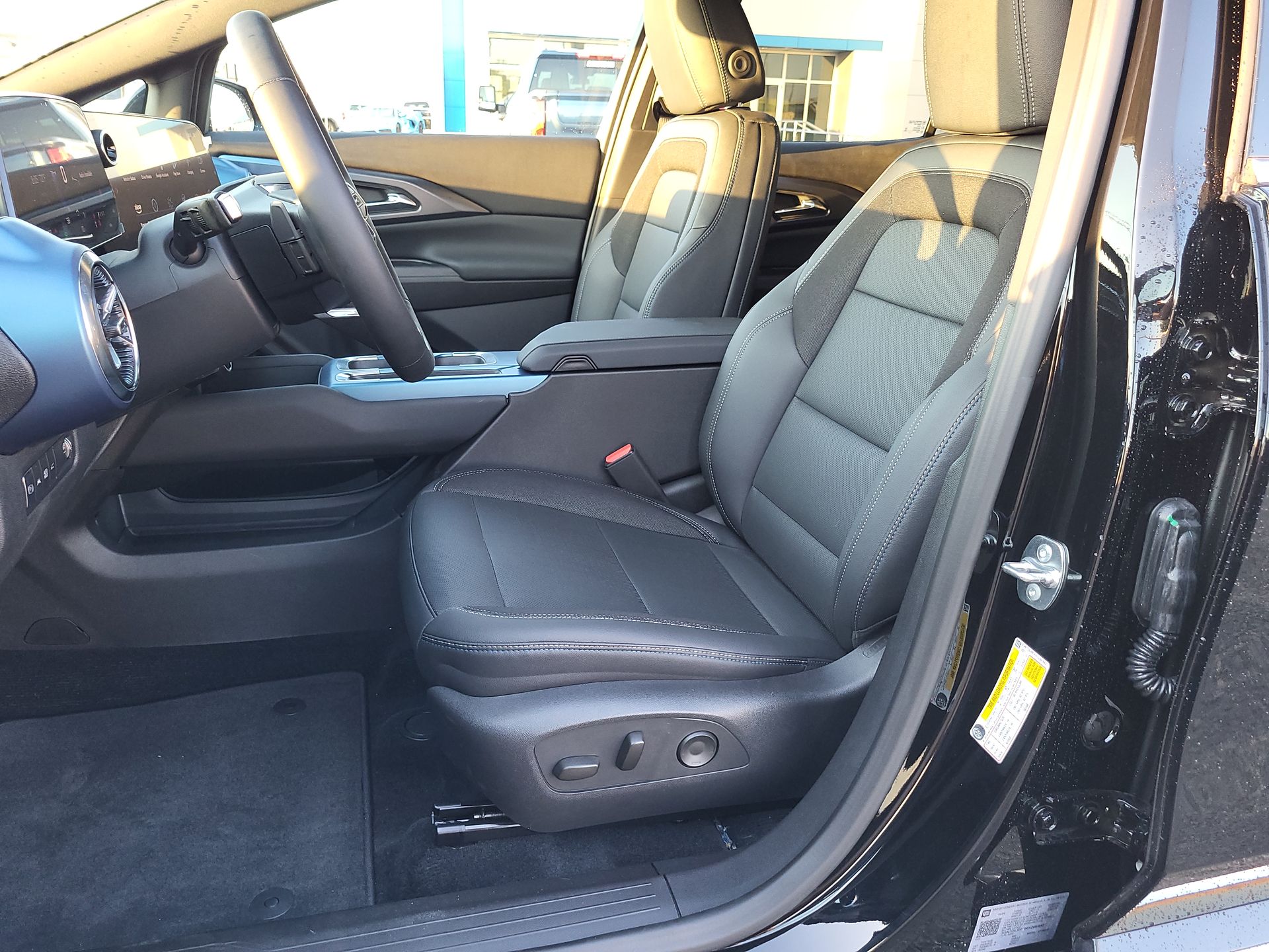 2024 Chevrolet Equinox EV 2LT