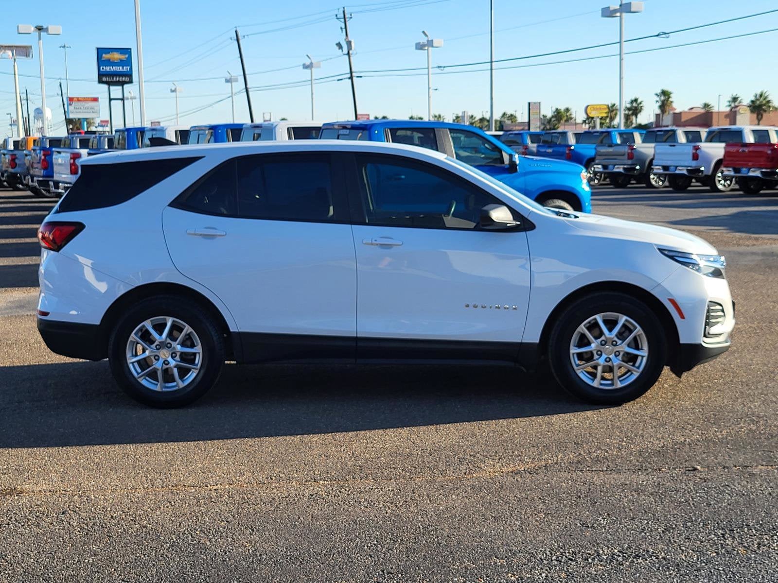 2022 Chevrolet Equinox LS