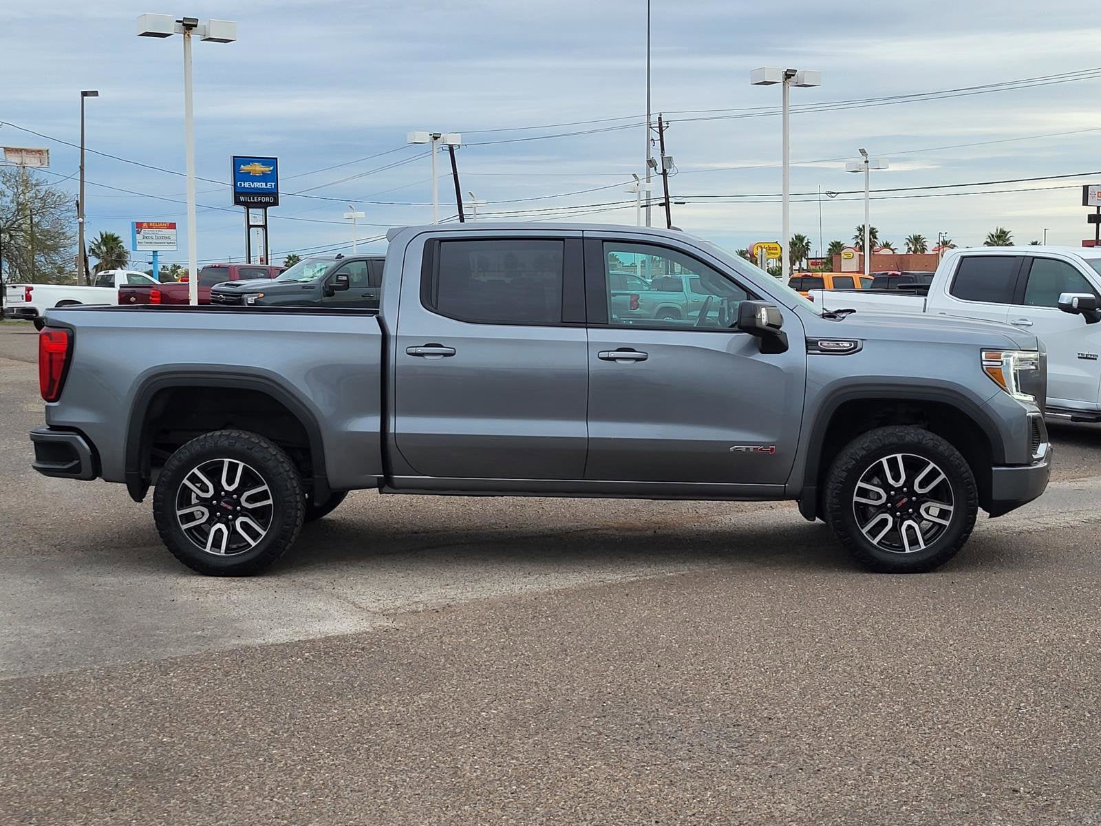 2021 GMC Sierra 1500 AT4