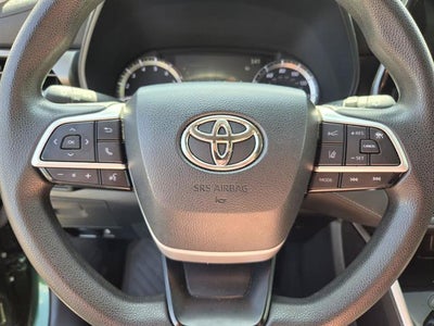 2023 Toyota Highlander L