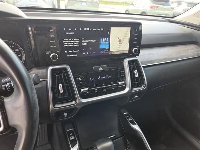 2023 Kia Sorento EX