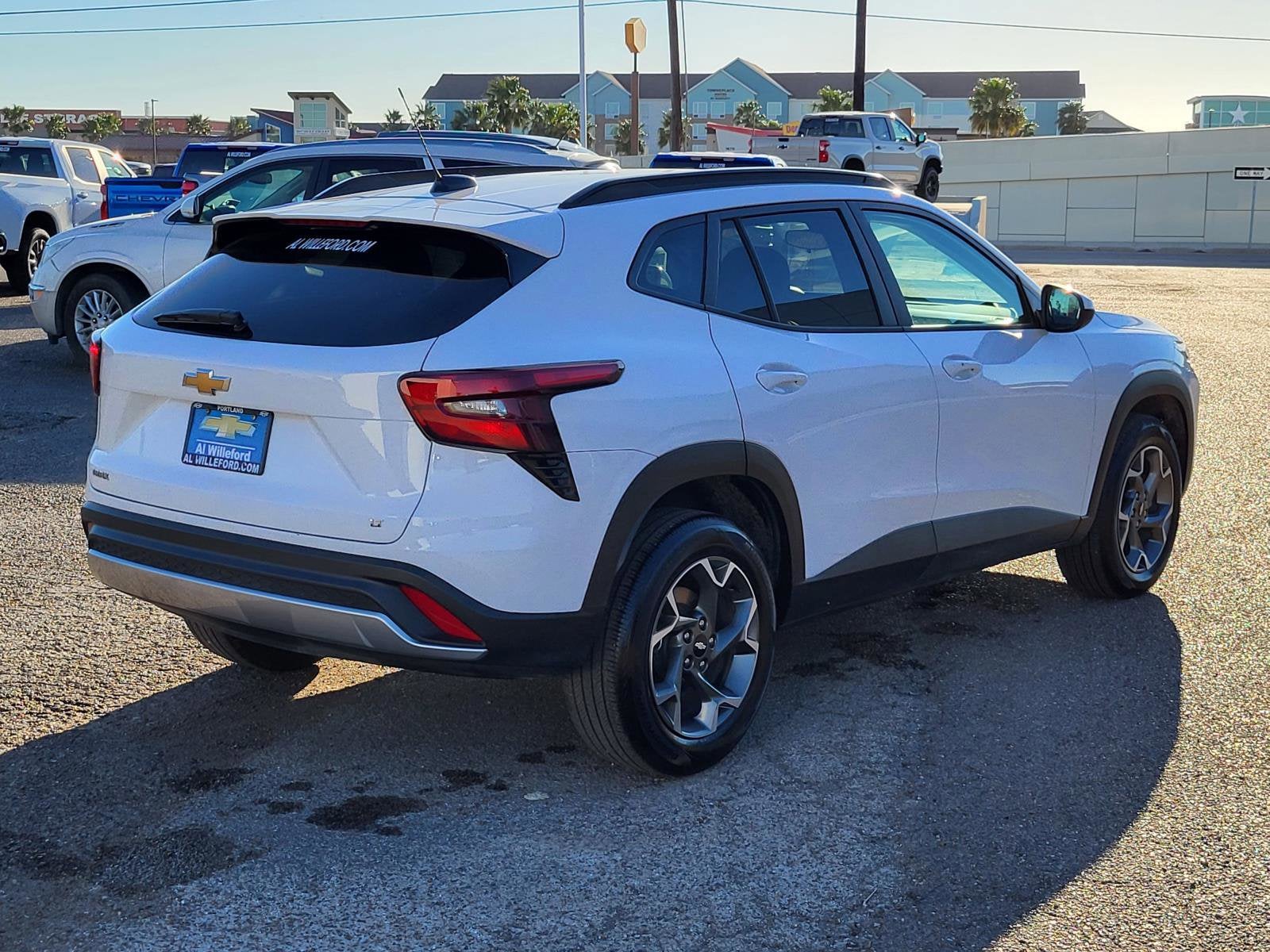 2025 Chevrolet Trax LT