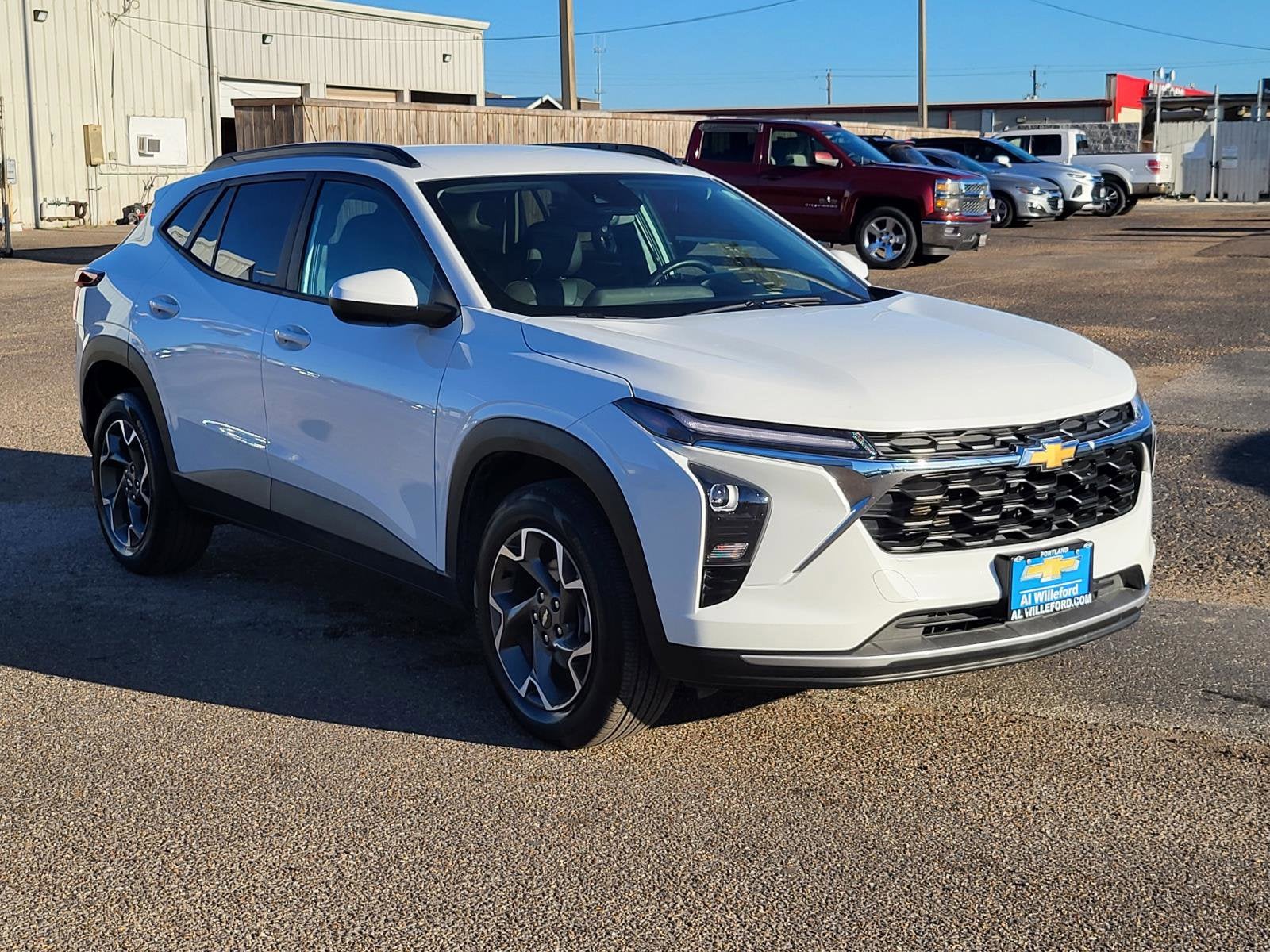 2025 Chevrolet Trax LT