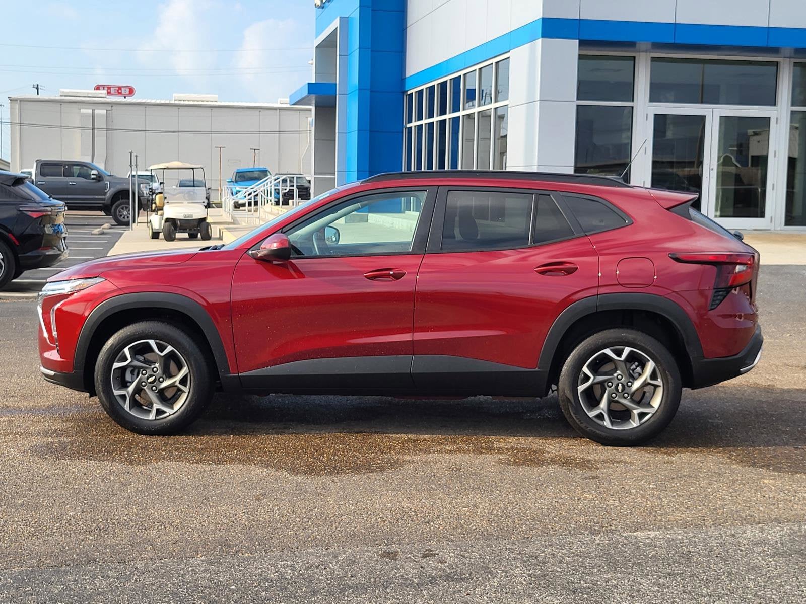 2025 Chevrolet Trax LT